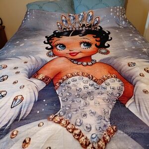 Elegant Cartoon Character Bedding Set - Blue and White